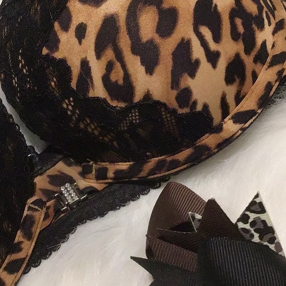 32 C front clip La Senza - Picture 2 of 7